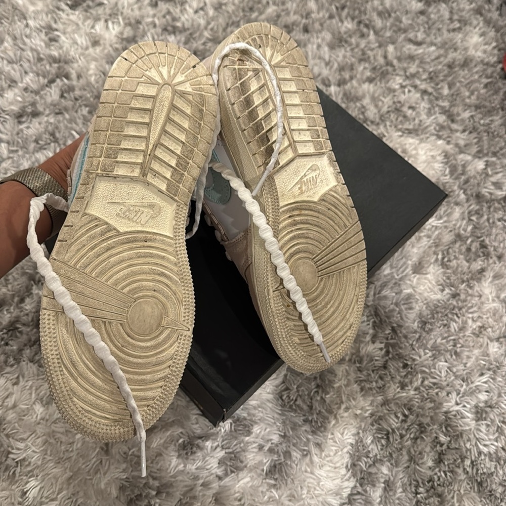 Jordan Women's Shoes Beige and Mint Low Se - Picture 12 of 14